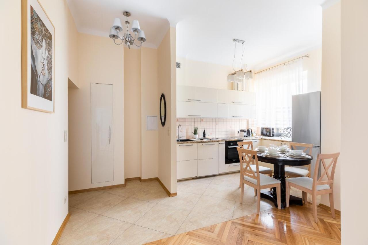 P&O Serviced Apartments Plac Konstytucji وارسو المظهر الخارجي الصورة