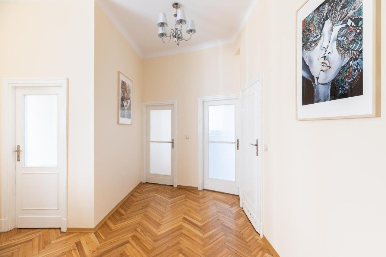 P&O Serviced Apartments Plac Konstytucji وارسو المظهر الخارجي الصورة